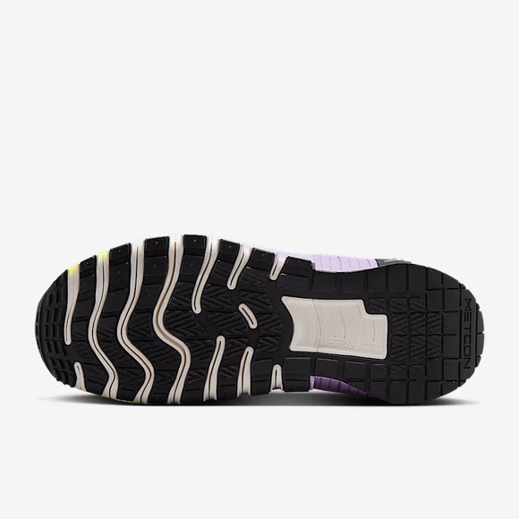 Brand New Brand New Nike Free Metcon 6 SE Women’s Workout Shoes HJ6214 001 - Picture 5 of 11